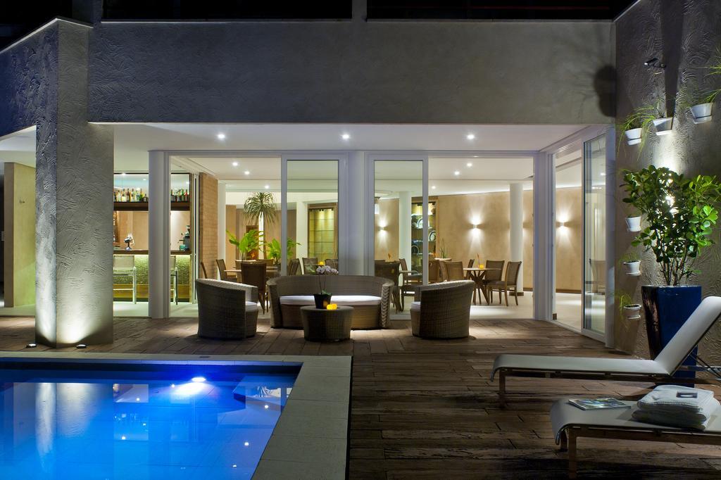 Hotel Abayomi Ilhabela