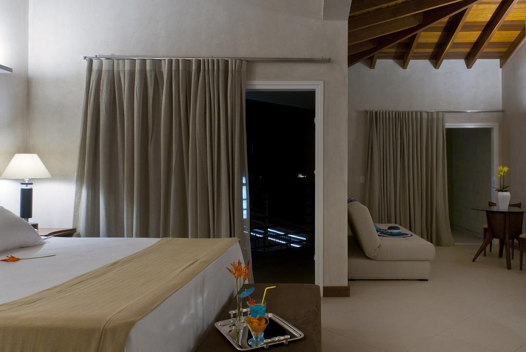 Abayomi Hotel 4*