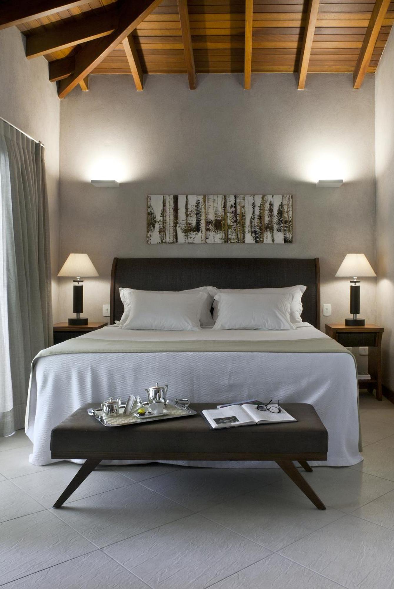 Abayomi Hotel 4*